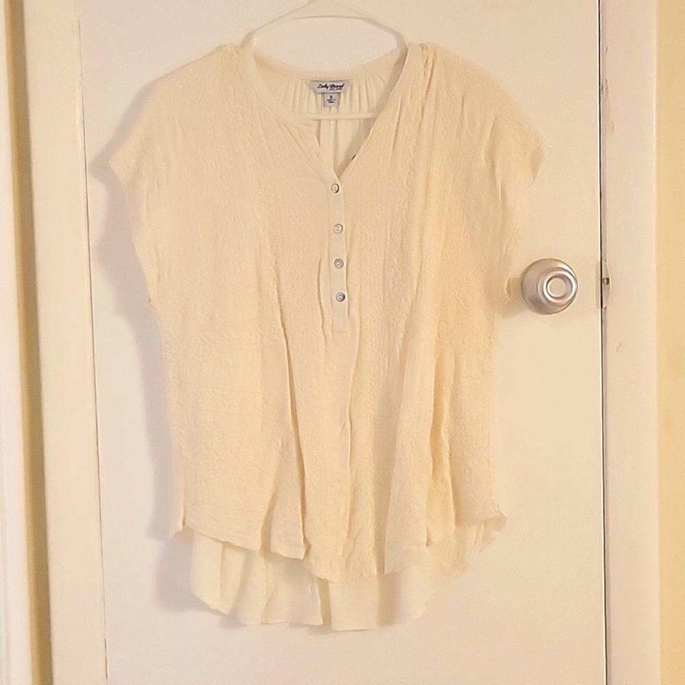 Cream colored Lucky Brand tunic top